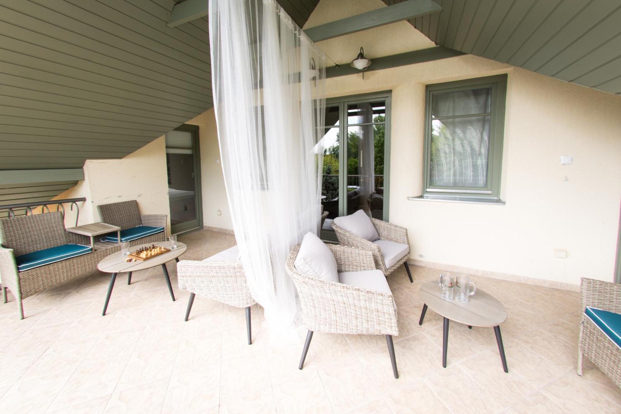 Villa Oliva Boutique Rooms Zamardi Bagian luar foto
