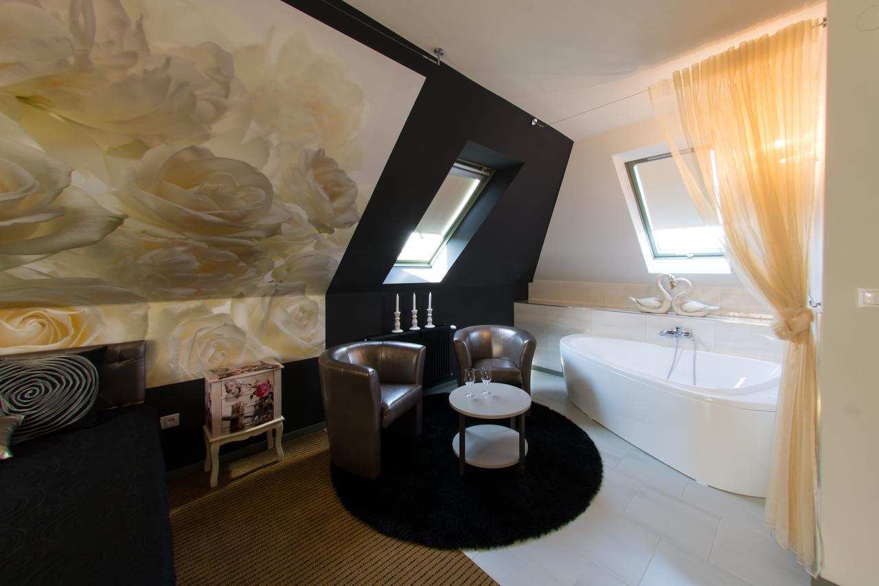 Villa Oliva Boutique Rooms Zamardi Bagian luar foto